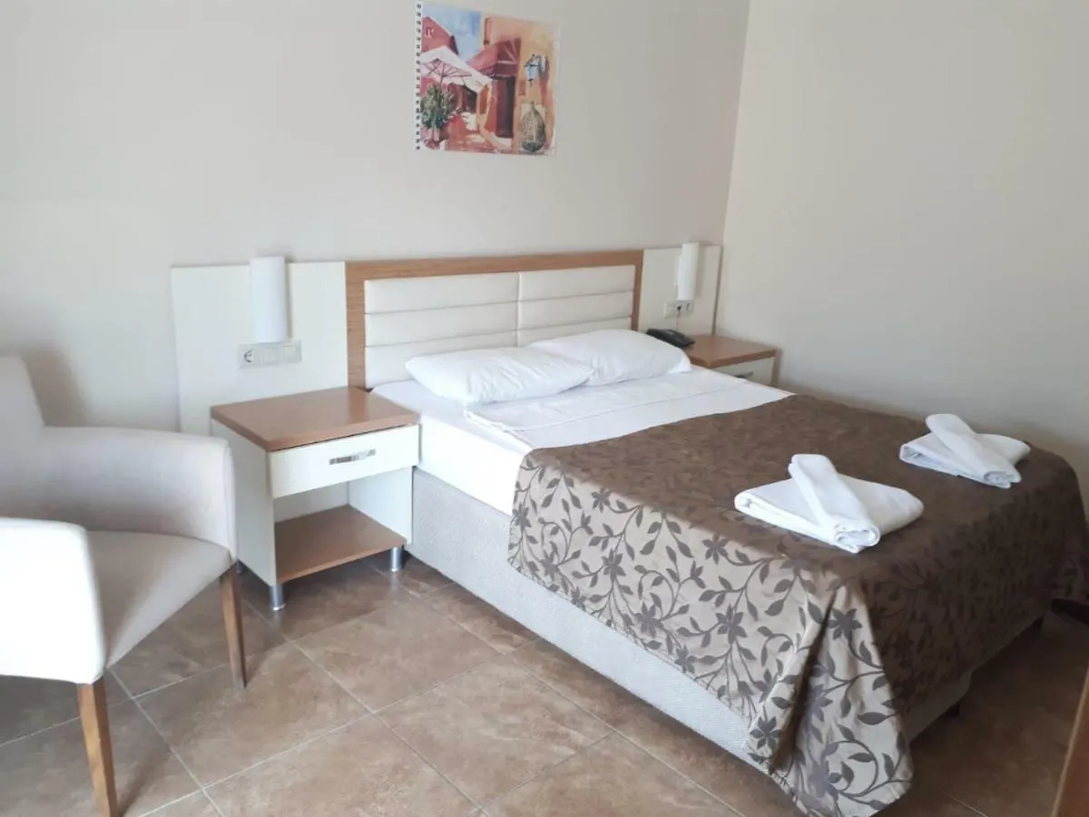 Bitez Risa Hotel